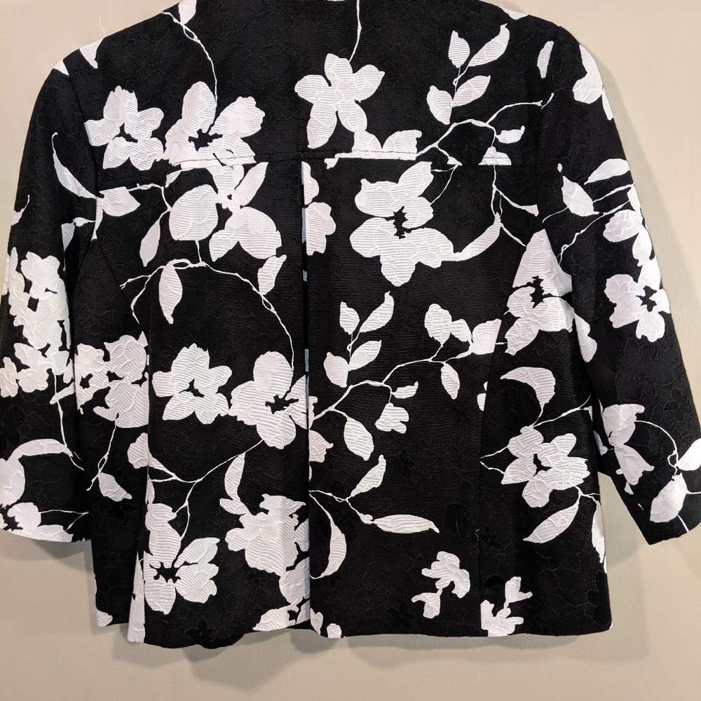 Coldwater Creek women's blazer P8